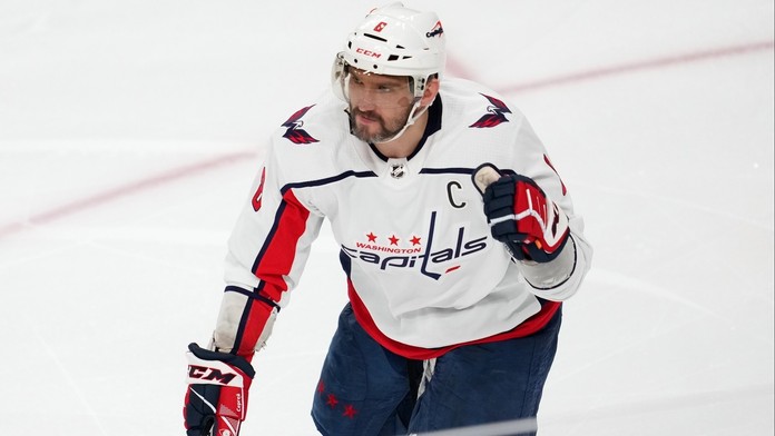 Ovečkin přepisoval statistiky NHL. Už je druhý v počtu vstřelených gólů