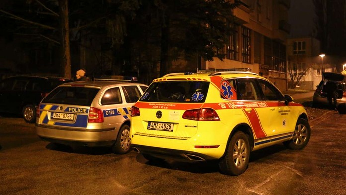 V Olomouci zemřel starší muž, vypadl z okna na ulici!