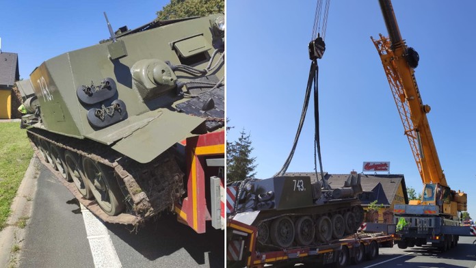 Tank po nehodě na Kutnohorsku spadl z přívěsu, naložil ho jeřáb