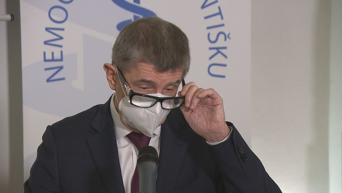 ANO by nevyhrálo volby, na čele je koalice Pirátů a STAN