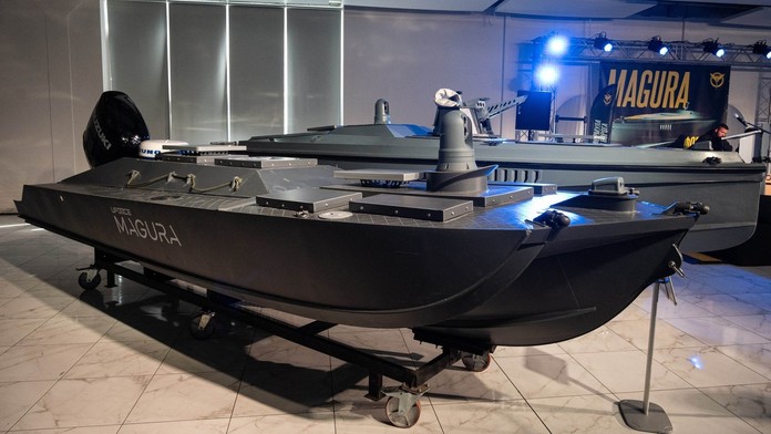U řeckého letoviska přistál ukrajinský dron. Našli jej rybáři