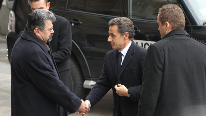 Sarkozy měl největší letadlo. Tajné otvírání americké limuzíny
