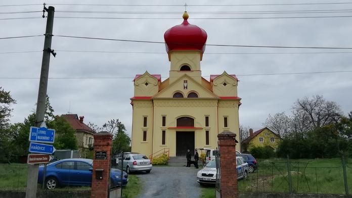 Na faře u Olomouce našli mrtvolu, policie o tajemném úmrtí mlčí