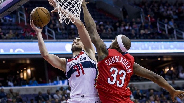 Satoranský byl u výhry Wizards, LeBron nasázel 39 bodů