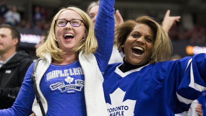 Fanoušci jsou zpátky! Torontu pomůže v klíčovém utkání publikum