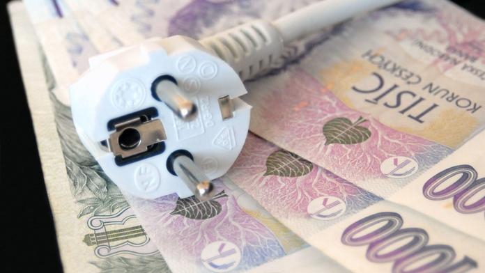 SROVNÁNÍ: Jak ještě pomoci s drahotou? Tato opatření zavedly okolní státy
