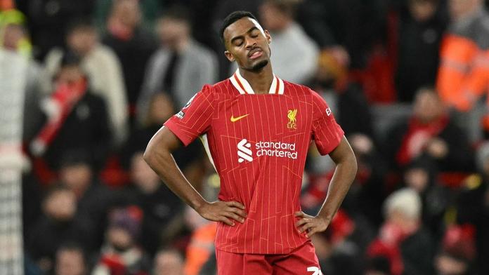 Černý den favoritů. Arsenal a Liverpool doma jen remizovaly