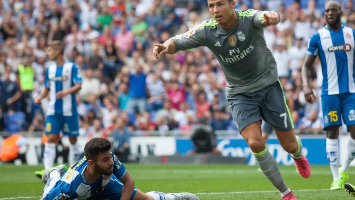 Famózní Ronaldo! Dal 5 gólů a je NEJ střelcem Realu v historii