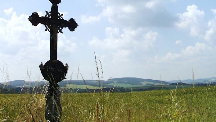NEOBJASNĚNÉ PŘÍPADY: Haničku (11) vrah pobodal a zastřelil. Chyběly ale důkazy