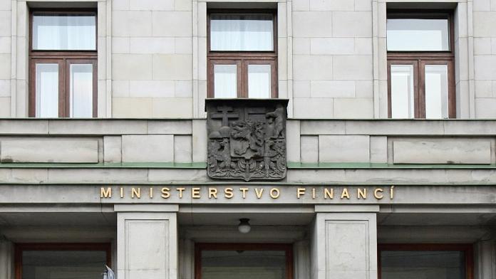 NKÚ: Ministerstvo financí má chyby v účetnictví za 100 miliard