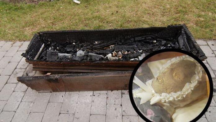 Čtyři sta let starou mumii šlechtičny Žofie podpálil žhář