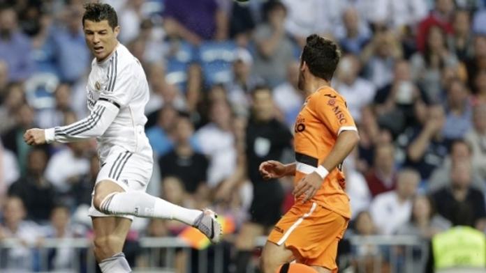 VIDEO: Cristiano Ronaldo je ďábel! V nastavení vstřelil neuvěřitelný gól patičkou