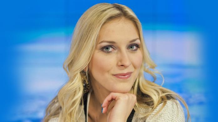 Moderátorka SuperStar Kepková usnula za volantem a měla ošklivou bouračku!