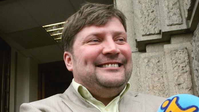 Exministr Řebíček popírá, že by měl problémy v emirátech