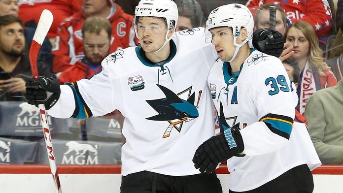 Hertl dvěma góly sestřelil Calgary! Ritticha museli z brány vystřídat