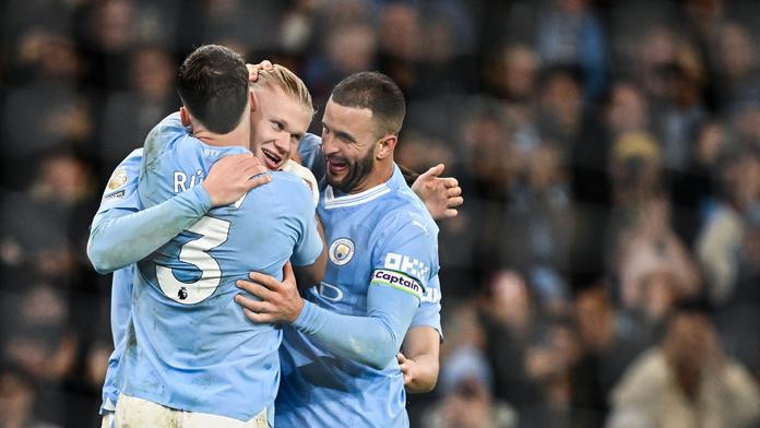 Manchester City se proti Brentfordu dlouho trápil. Spasil ho až Haaland