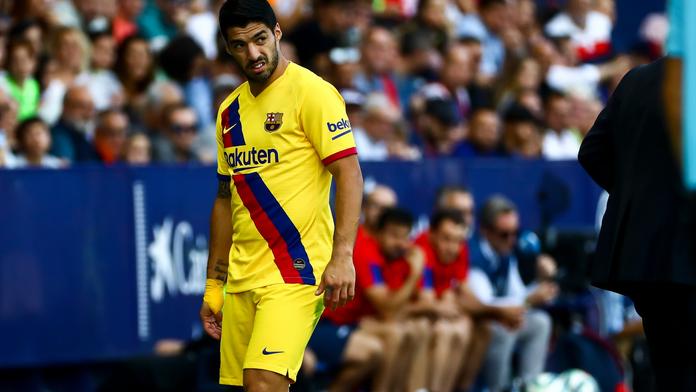 Barca bude míň „kousat“. Zraněný Suárez proti Slavii nenastoupí