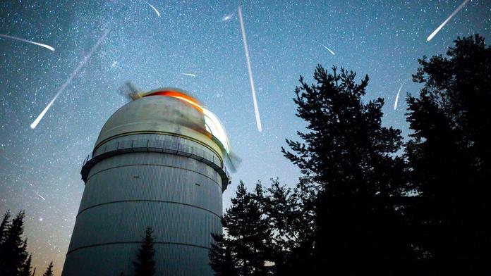 Nebeské divadlo, na obloze se objevují hned dva meteorické roje