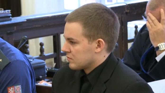 Seděl za vraždu prostitutky. Po čtyřech letech ho pustili. Zatím