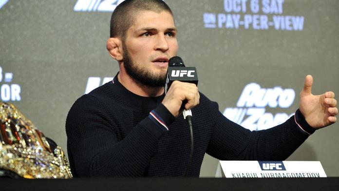 Khabib šokuje: McGregorův útok na autobus naplánovala UFC!