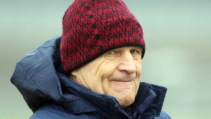 Trenér Hřebík slaví 70 let! Vzkazy fanoušků Sparty možná překvapí