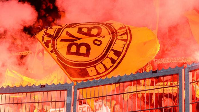 Mastná pokuta! Slavia zaplatí za výtržnosti fanoušků Dortmundu