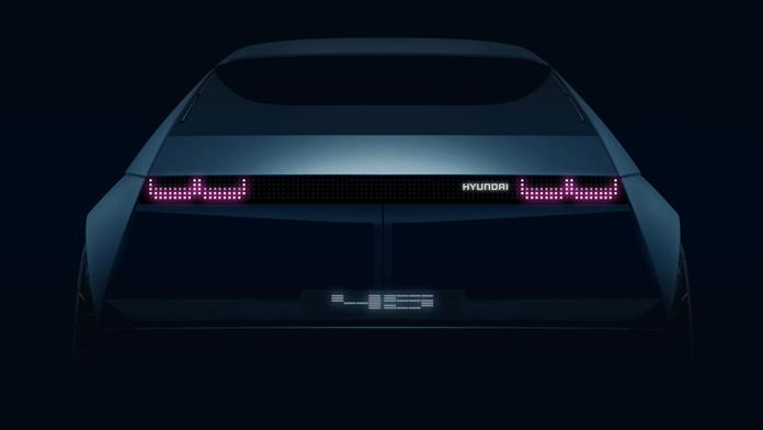 Hyundai začíná novou éru autem, které se vrací do sedmdesátek