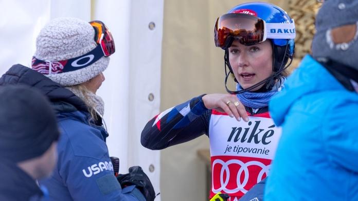 Shiffrinová má po těžkém pádu berle. Vynechá minimálně tři závody