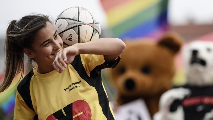 Fotbalistka kritizuje zápasy s kluky. O ženském fotbale nic neřeknou, myslí si