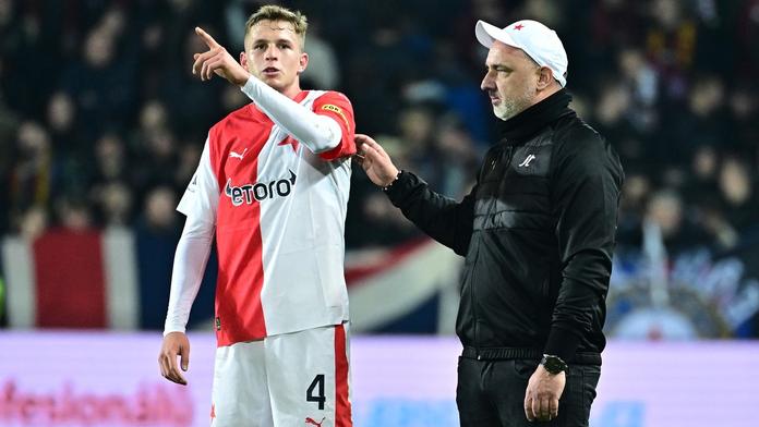 David Zima (vlevo) a kouč Slavie Jindřich Trpišovský