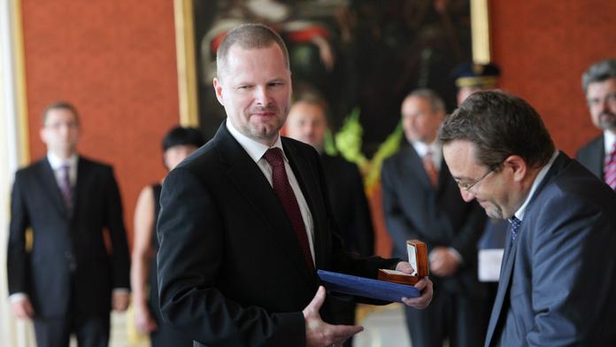 Plzeňská práva získala akreditaci jen na jeden rok, musí zlepšit kvalitu vzdělání