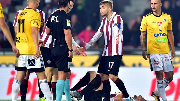 Komise sudích rozhodla: Sparta měla proti Budějovicím kopat penaltu!