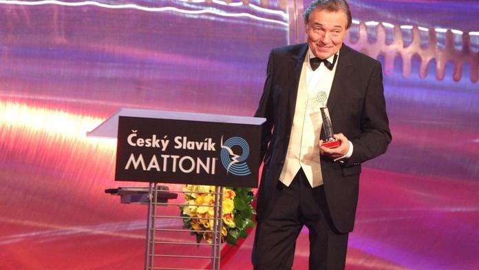 Slavík má novou kategorii: Hvězda internetu. Hlasujte!