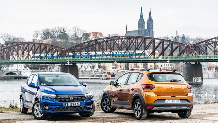 Nová Dacia bez potíží dlouho nevydržela. Automobilka zase volá majitele do servisů