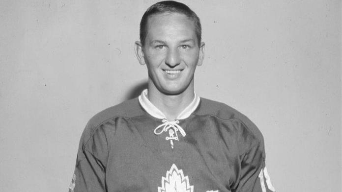 Zemřel dvojnásobný vítěz Stanley Cupu a hrdina finále play-off v roce 1967