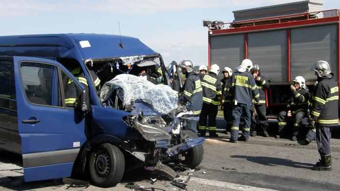 Dlouhé kolony zastavily Pražský okruh! Dopravu komplikuje několik nehod