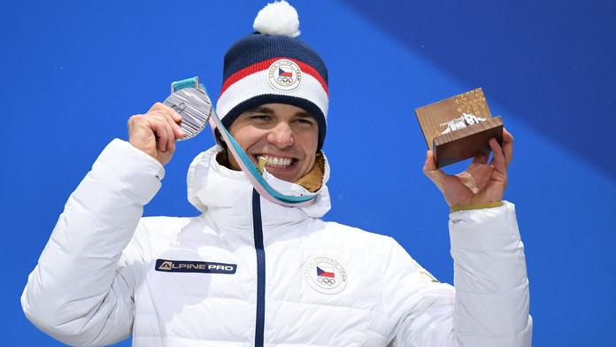 Dám si pár piv, řekl hráč Slovanu. Takhle profi sport nezvedneme, kritizuje Krčmář