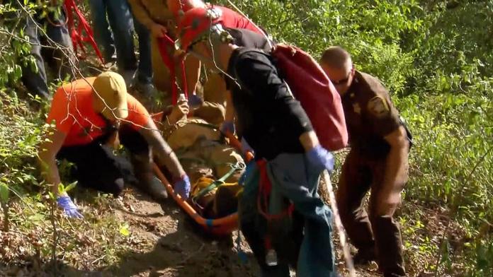 Výlet se změnil v boj o holý život. Déšť zaplavil jeskyni i s lidmi
