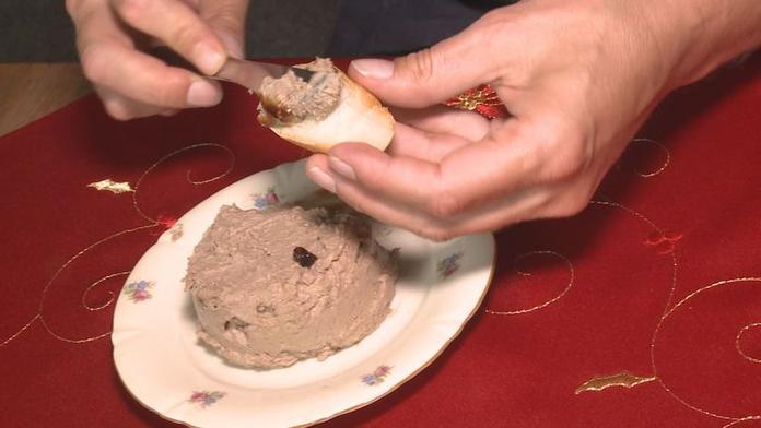 Levně a chutně: Výborná domácí paštika od paní Jarky! RECEPT
