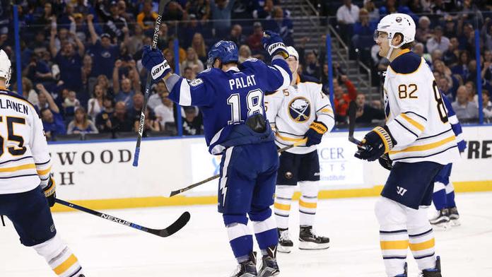 Palát dvěma góly zničil Buffalo a stal se první hvězdou zápasu!