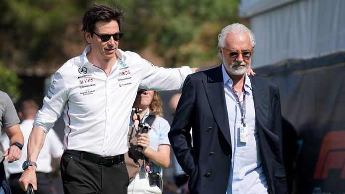 Totto Wolff a Flavio Briatore (vpravo)