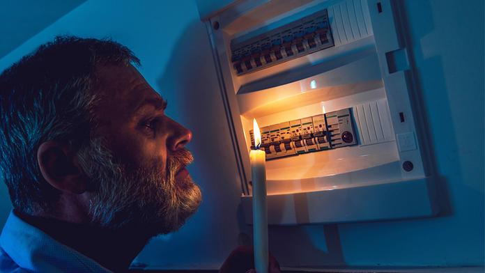 Zaplatili jsme, přesto nás chtějí odpojit od energií, zuří klienti. Chystají žalobu