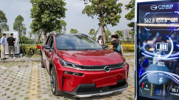 Revoluce v elektromobilitě? Číňané šokují dojezdem i bleskovým nabíjením