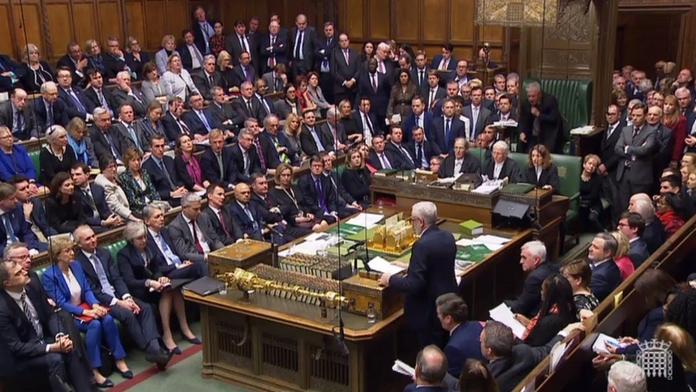 Britský poslanec Robinson měl špehovat pro StB! "Je to lež," tvrdí