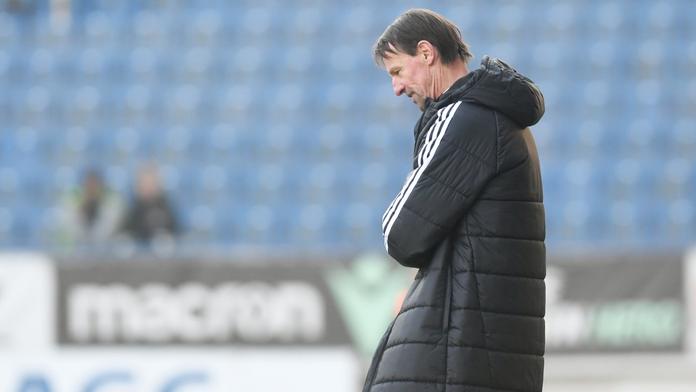 Nešťastný Straka po dalším výprasku: Po třiceti minutách jsem se styděl