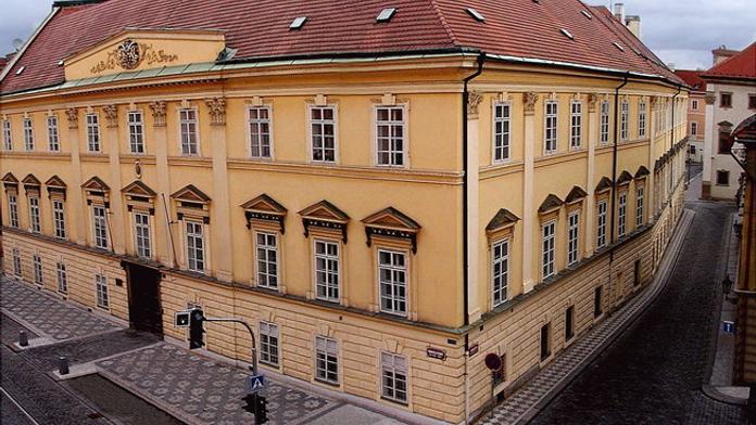 Ministerstvo podpoří 360 miliony žáky se zdravotním postižením