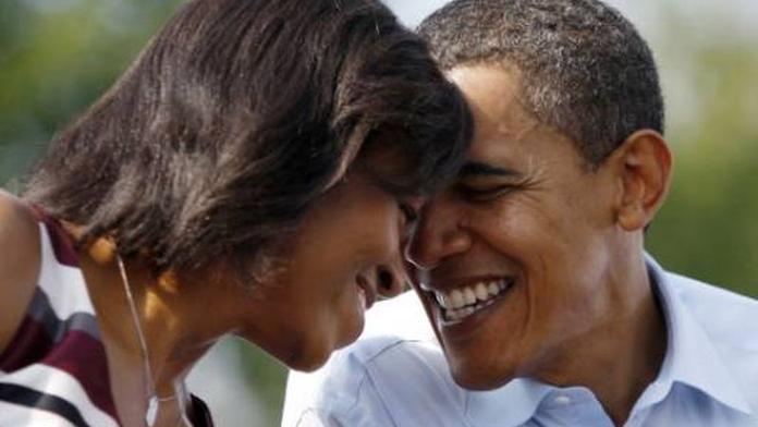 Barack Obama si musí zvykat na nehlučný sex