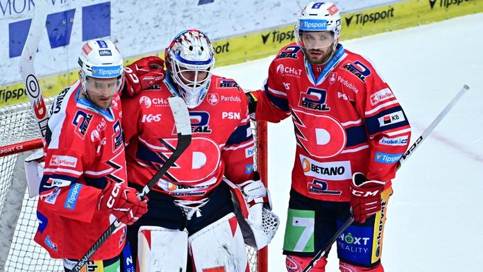 Mečbol se nekoná. Pardubice dobyly třineckou arénu
