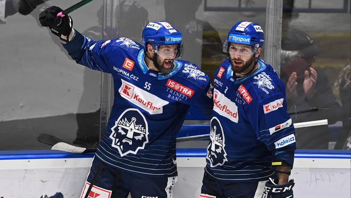 Litvínov vyhrál posedmé v řadě, ligu vedou Pardubice. Kladno už není poslední