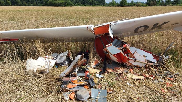Tragédie na Náchodsku. V havarovaném větroni zemřela teprve 19letá pilotka